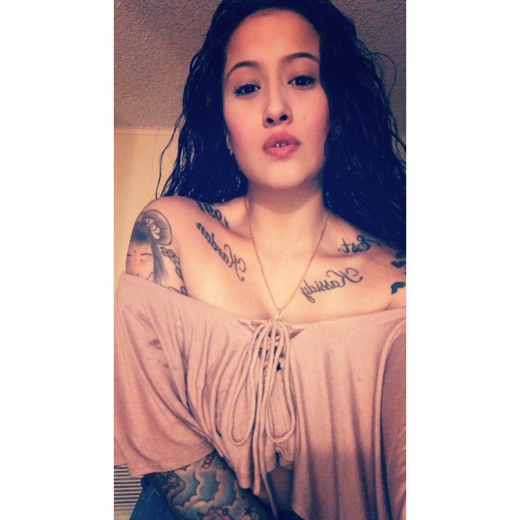 Meet your Posher, Emilce - Picture 1 of 1